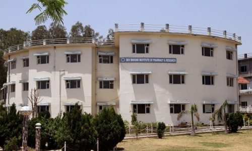 college of pharmacy in dehradun