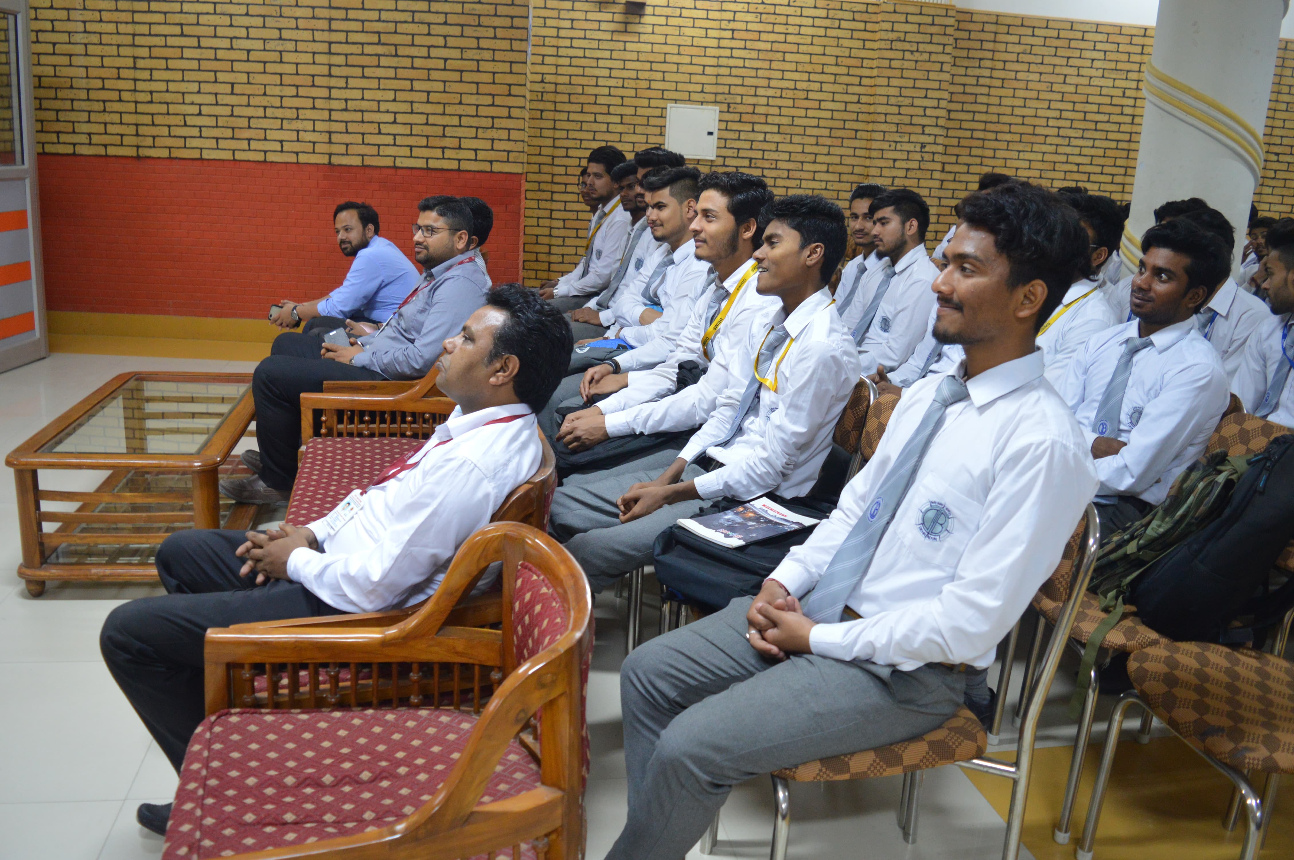 Placement talk by MCA Dept (6)